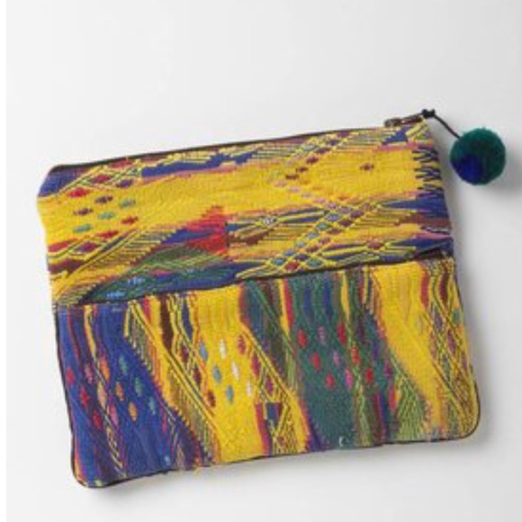 Anthropologie Handbags - Anthropologie Guatemala Amparo Clutch